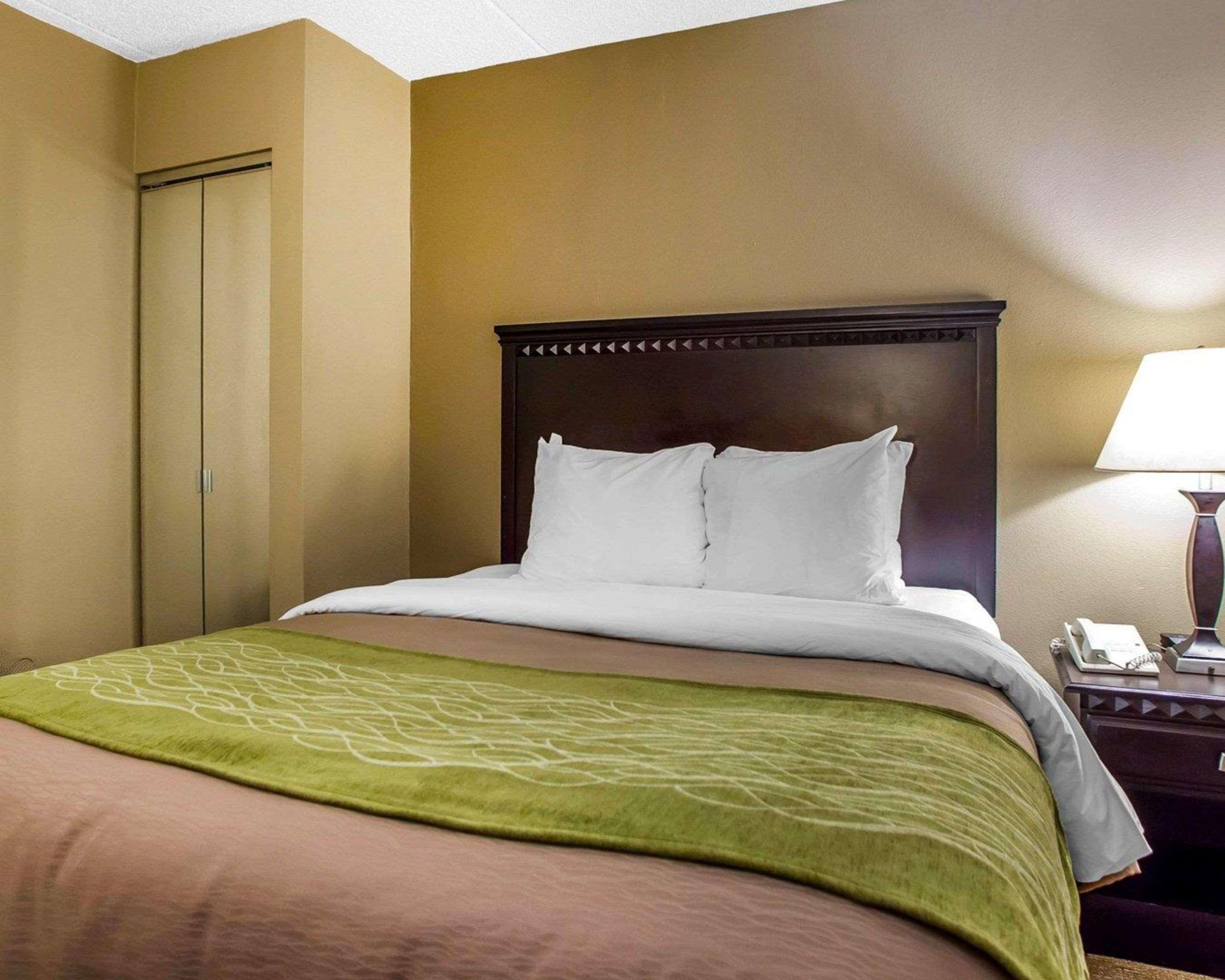 Comfort Inn Edison - New Brunswick Buitenkant foto