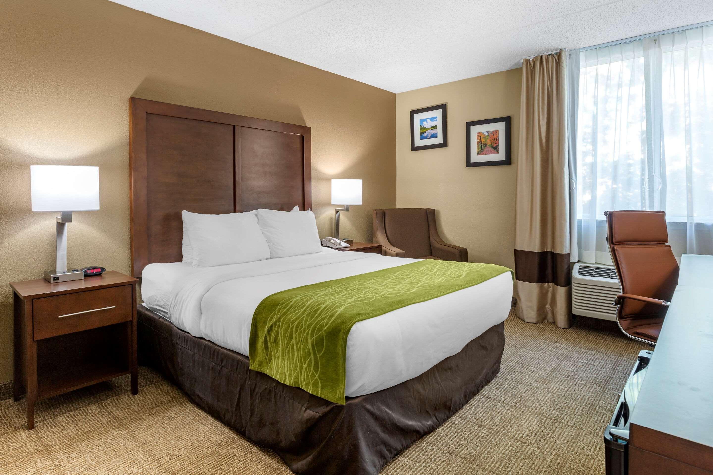Comfort Inn Edison - New Brunswick Buitenkant foto