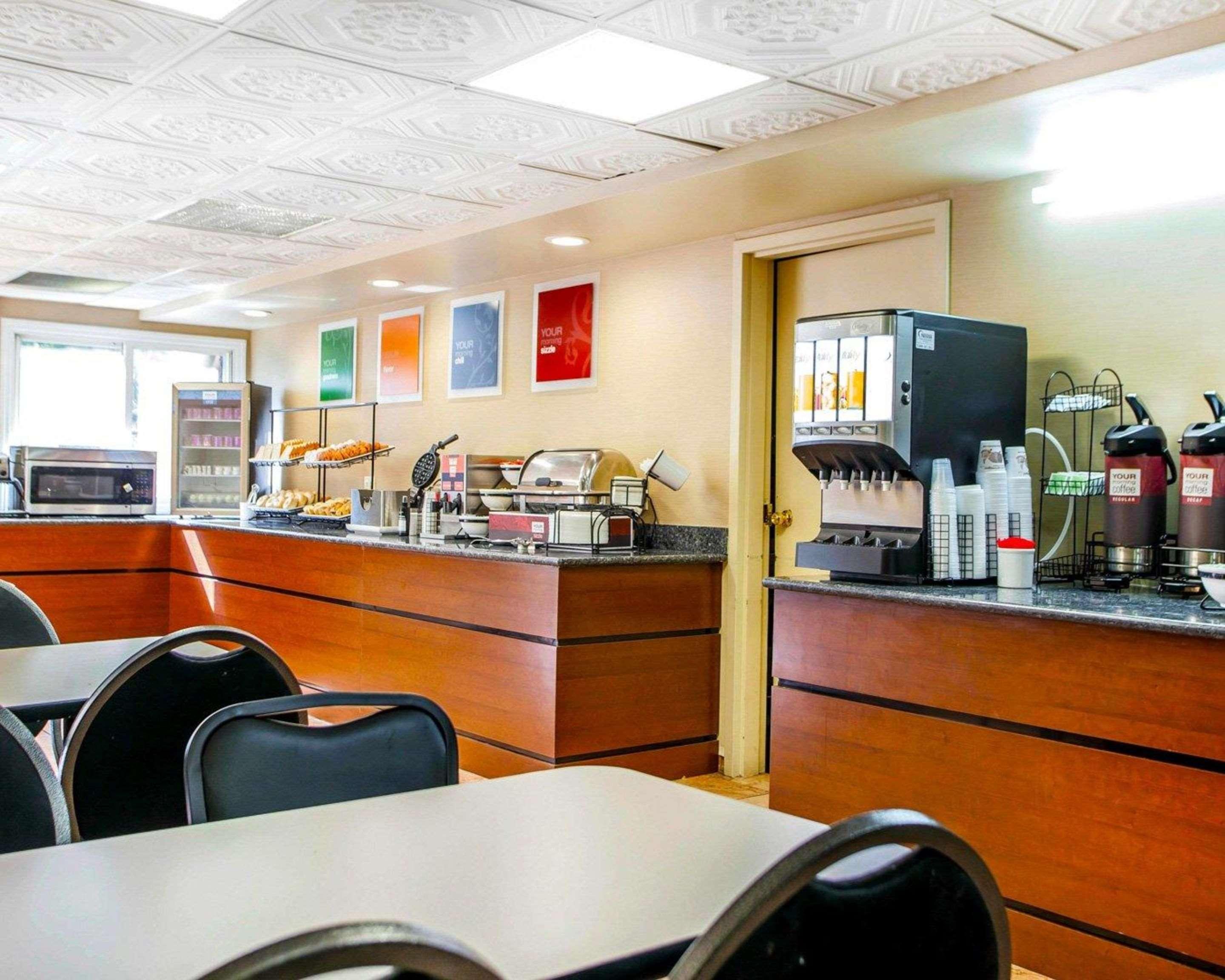 Comfort Inn Edison - New Brunswick Buitenkant foto